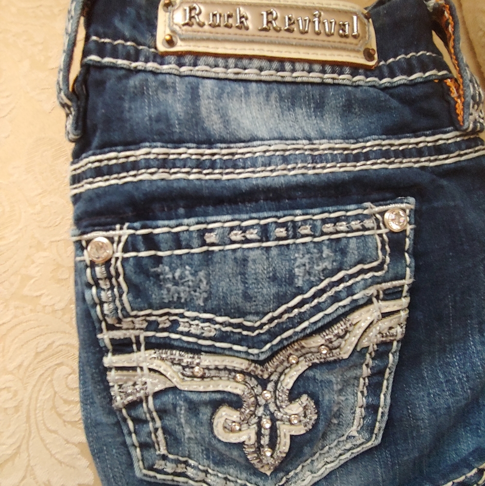 Rock Revival skinny jeans